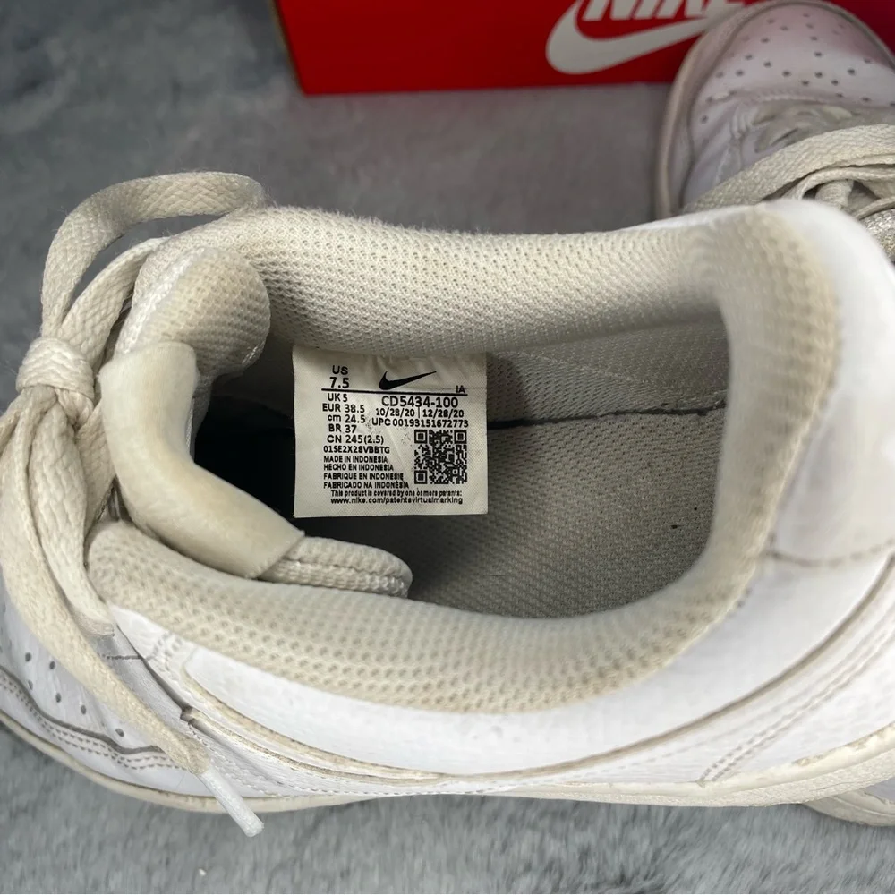 Nike Court Vision Low Top White Sneakers Size 7.5